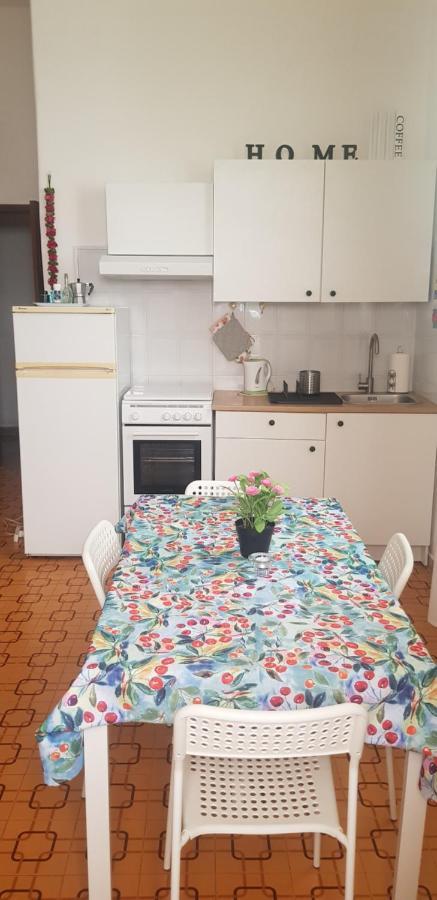 Casa Capri Apartment Джардини Наксос Екстериор снимка